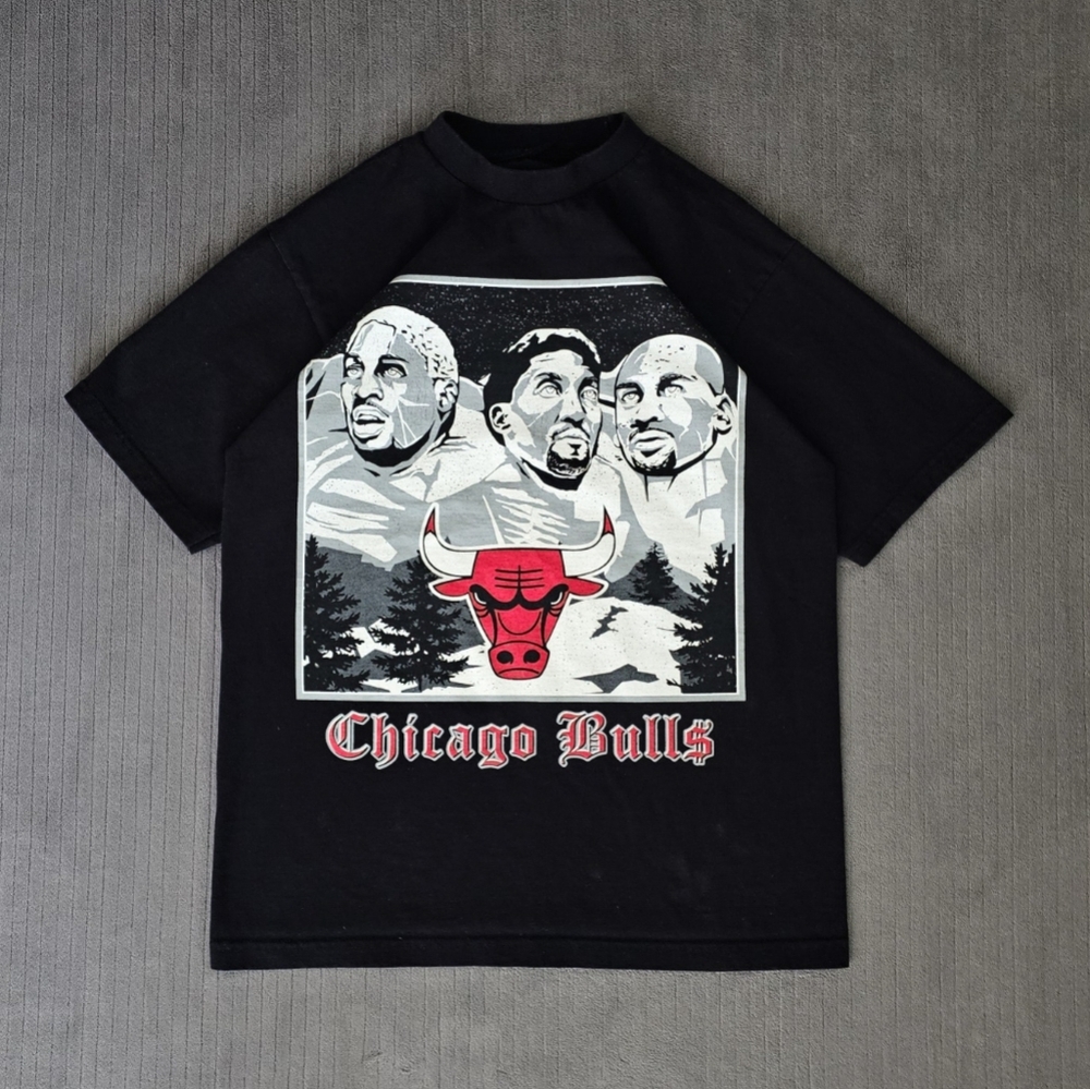 Vintage Chicago Bulls Men's  Mount Rushmore Graphic Tee Size Small